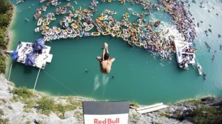 Online film Red Bull Cliffdiving