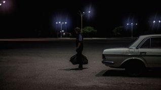 Online film Temná je noc