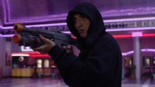 Online film Temná je noc