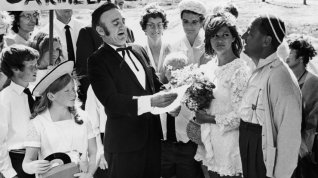 Online film Hezký, charakterní Ital v Austrálii hledá krajanku za účelem sňatku