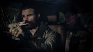Online film Coming Home in the Dark