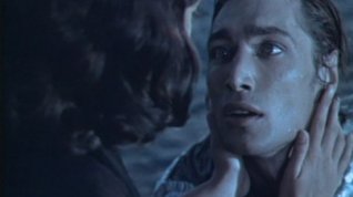 Online film Člověk obojživelník