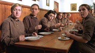 Online film Padlé ženy
