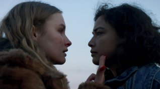Online film Stray Dolls