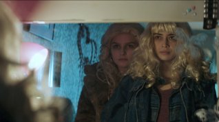Online film Stray Dolls