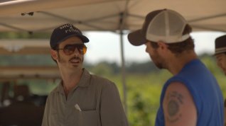 Online film Angry White Man