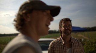 Online film Angry White Man