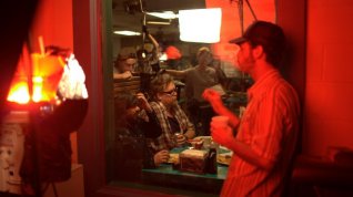 Online film Angry White Man