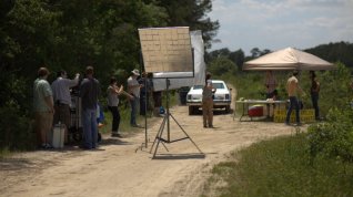 Online film Angry White Man