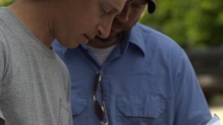 Online film Angry White Man