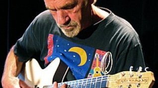 Online film To Tulsa and Back: On Tour with J.J. Cale