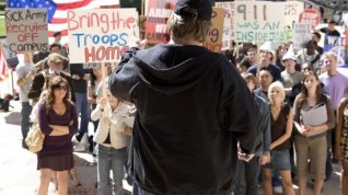 Online film Bláznivá střela – Amerika v ohrožení