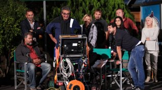 Online film Ma tu di che segno 6?