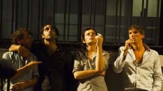 Online film Pourquoi tu pleures?