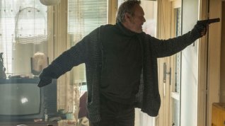 Online film Despite the Falling Snow