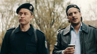 Online film Faking Bullshit - Krimineller als die Polizei erlaubt!