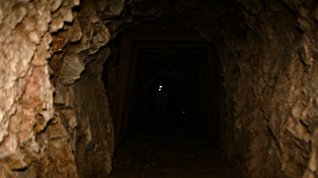 Online film Abandoned Mine