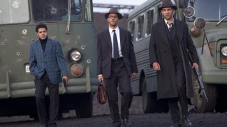 Online film Mimo zákon