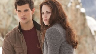 Online film Twilight sága: Rozbřesk - 2. část