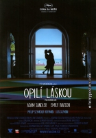 Online film Opilí láskou