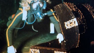 Online film Mrtvý potápěč nebere zlato