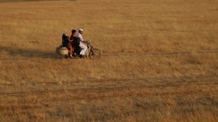Online film Barefoot to Goa