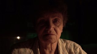 Online film V zajetí doby