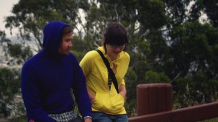 Online film Salad Days