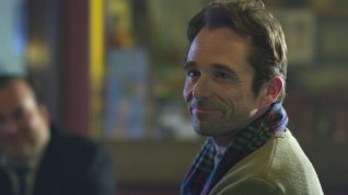 Online film A Kiss and a Promise