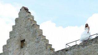 Online film Eine Hochzeit platzt selten allein