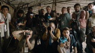 Online film Bomby s díky vítáme!