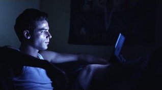 Online film La Pantalla Desnuda