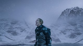 Film Breaking Surface online Online film Breaking Surface