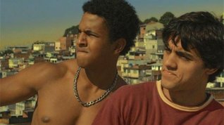 Online film Na Quebrada