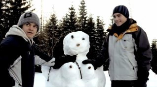 Online film Snowboarďáci