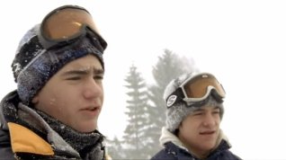Online film Snowboarďáci