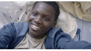 Online film Osudu navzdory