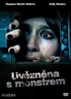 Online film Uvězněna s monstrem