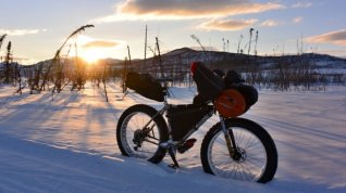 Online film 1000 mil Aljaškou na kole s Pavlem Richtrem