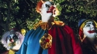 Online film Clownhouse