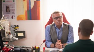 Online film Outing - Fidanzati per sbaglio