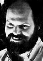 Herec John Carl  Buechler