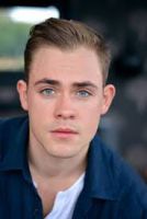 Herec Dacre Montgomery