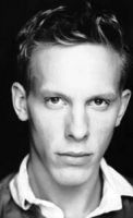 Herec Laurence Fox