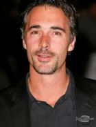 Herec Greg Wise