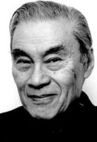 Herec Burt Kwouk