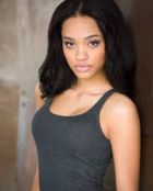 Herec Kiersey Clemons