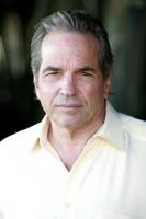 Režisér Tony Bill