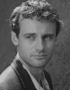 Herec Callum Blue