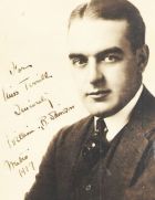 Herec William B.  Davidson